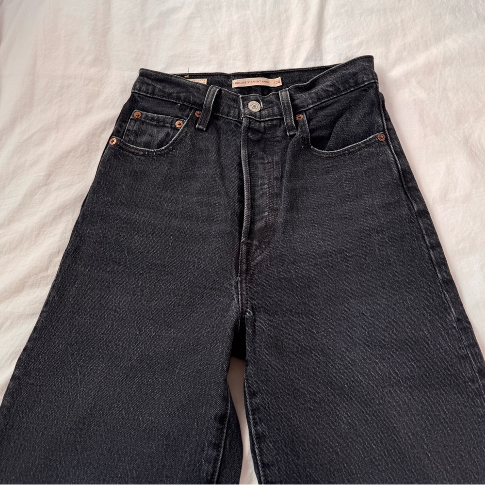 Levi’s Ribcage Straight Jeans